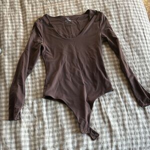 Nuuds scoop neck bodysuit